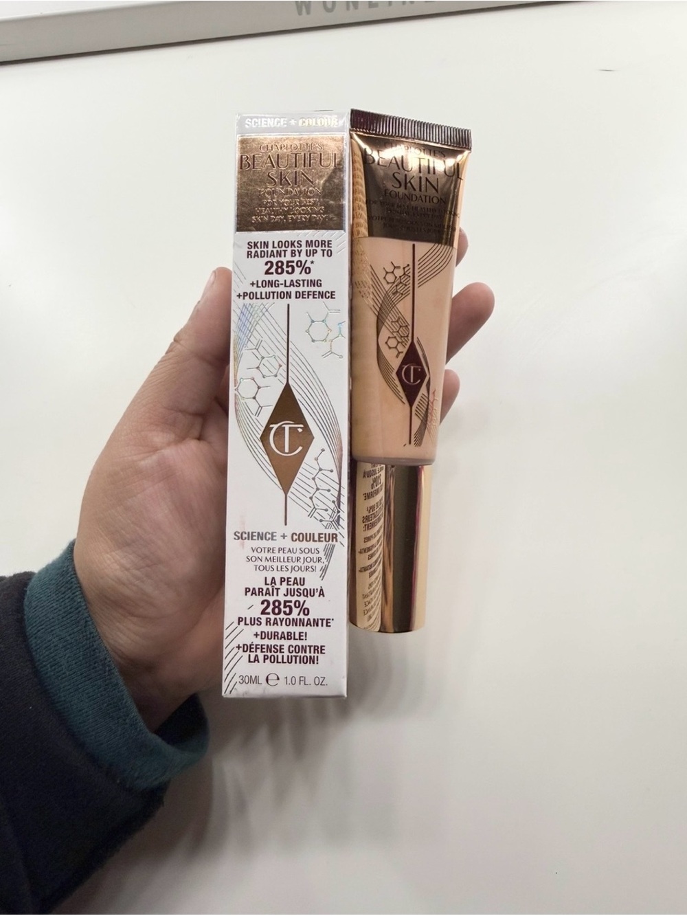 Charlotte Tilbury 3 Cool Beautiful Skim Foundation